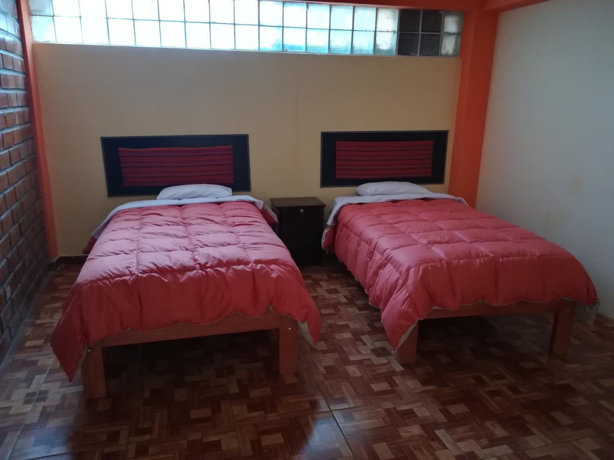 Hostal Mama K'Illa オランテイタンボ エクステリア 写真