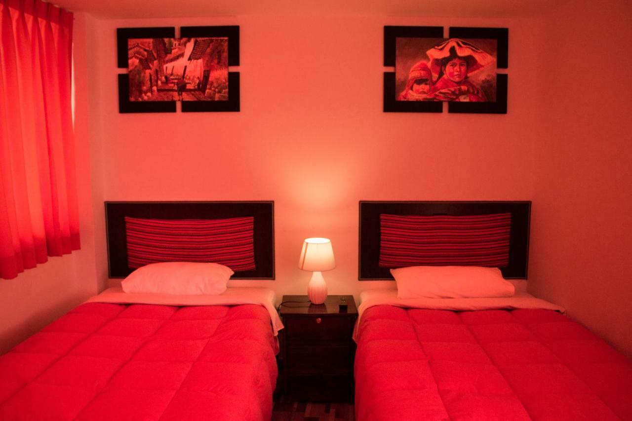 Hostal Mama K'Illa オランテイタンボ エクステリア 写真